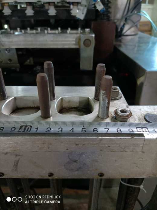 塑件自动收料机（sw18可编辑+工程图+bom）缩略图