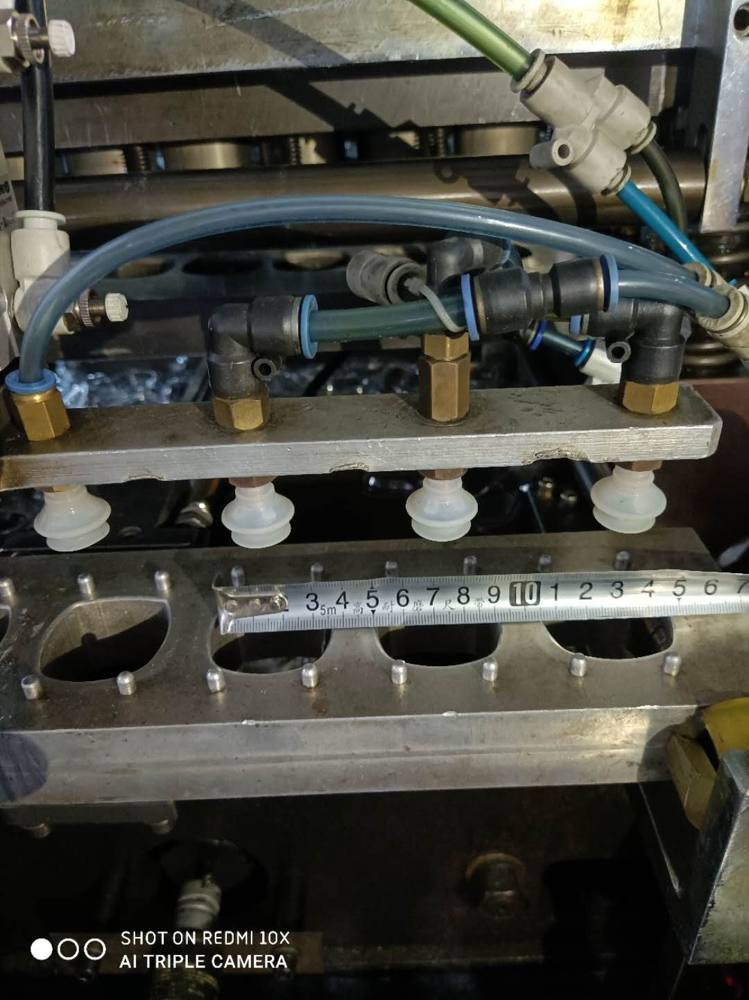 塑件自动收料机（sw18可编辑+工程图+bom）