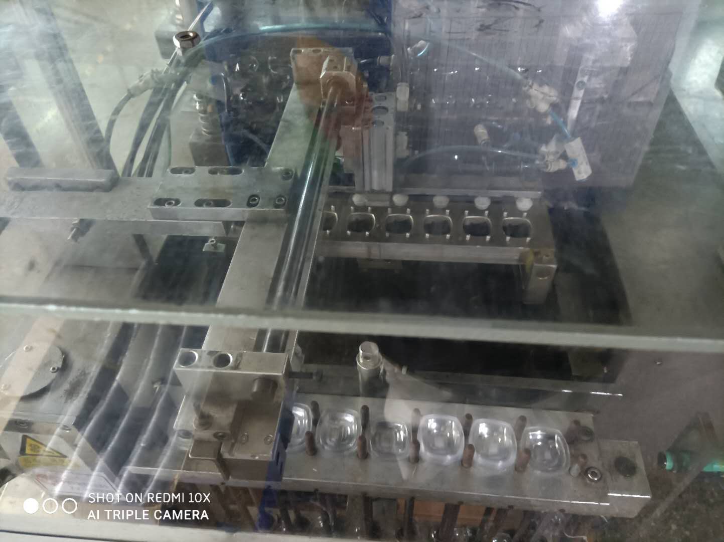 塑件自动收料机（sw18可编辑+工程图+bom）