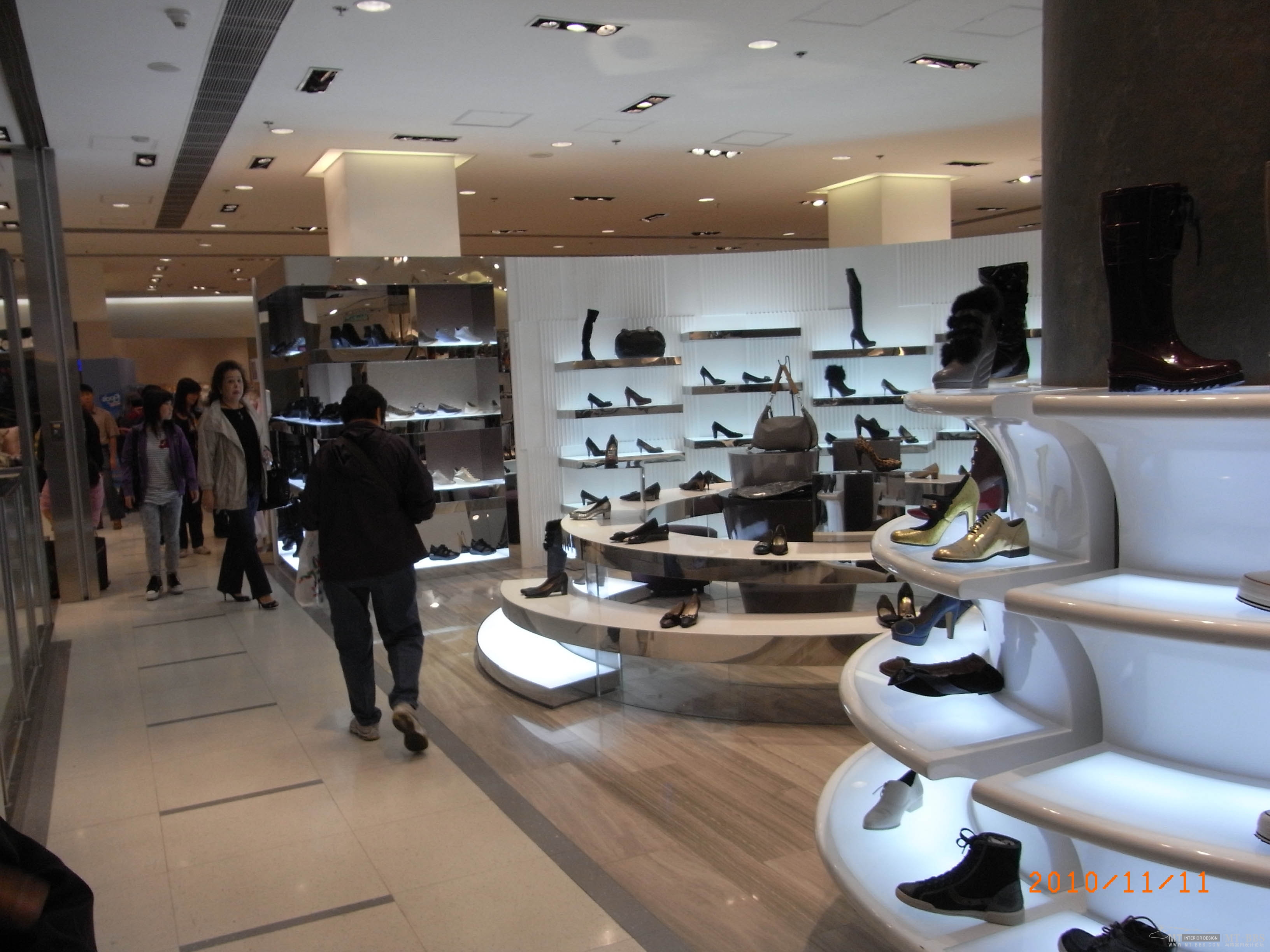 澳门新八佰伴百貨四樓女裝部施工圖+实景图