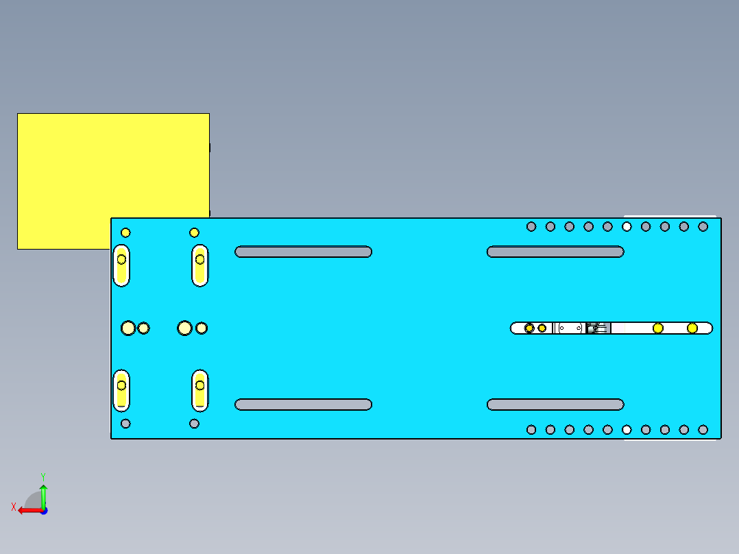 长条金属盖四轴铣外观面+侧向凹槽治具模型后视图