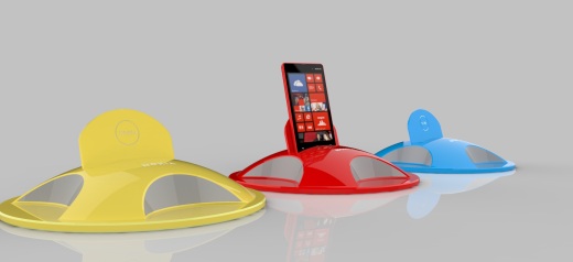 诺基亚Lumia820 支架和充电器缩略图
