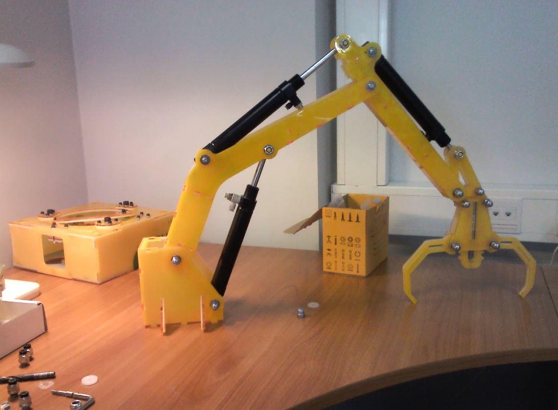 挖掘机抓斗伸缩臂玩具