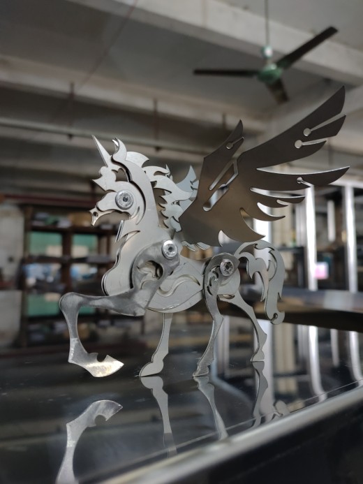 独角兽-拼装激光工艺品缩略图