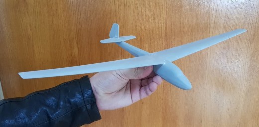 3D打印和彩绘施莱歇尔·K7滑翔机缩略图