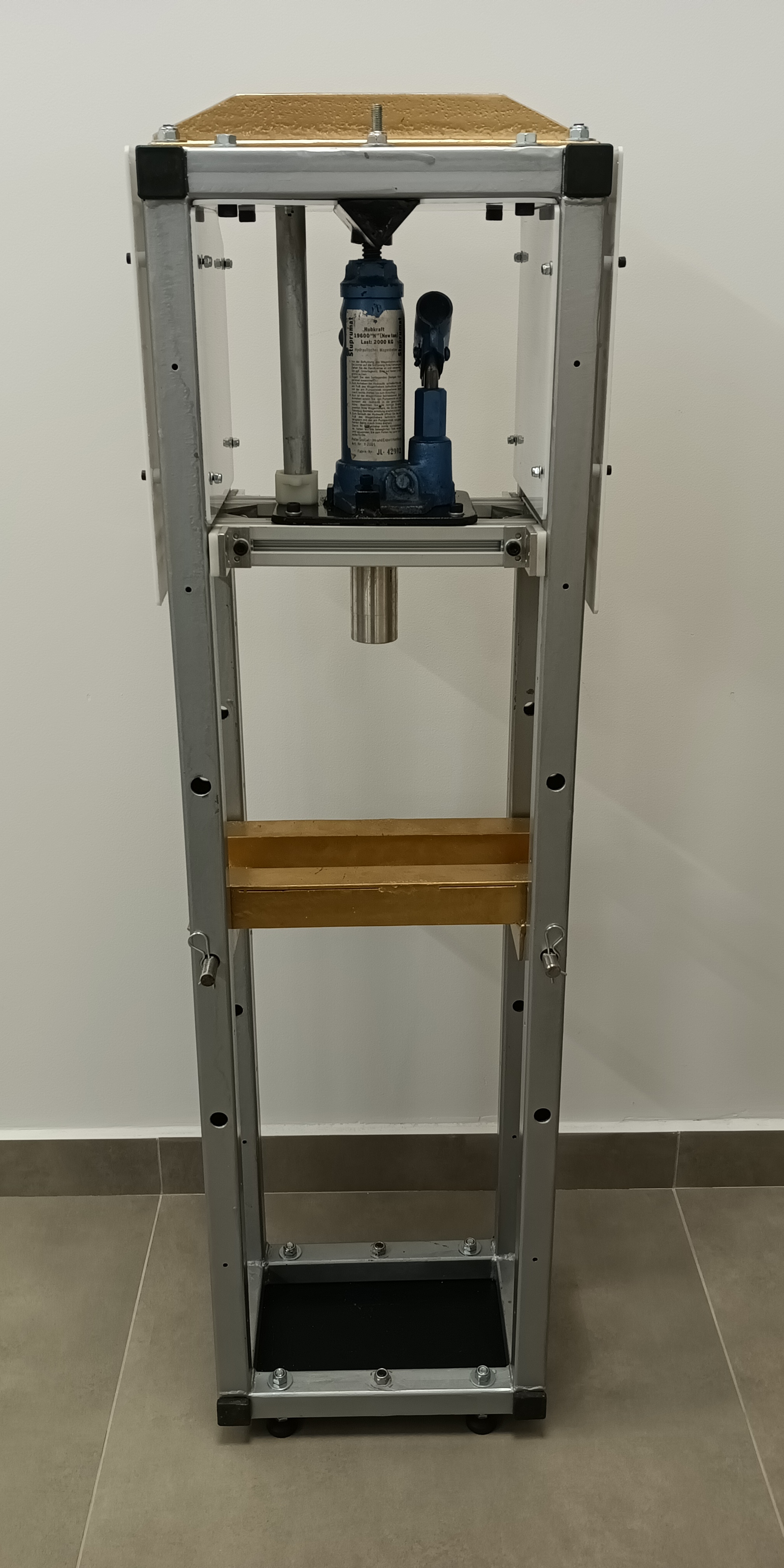2吨小型液压机 STEP格式