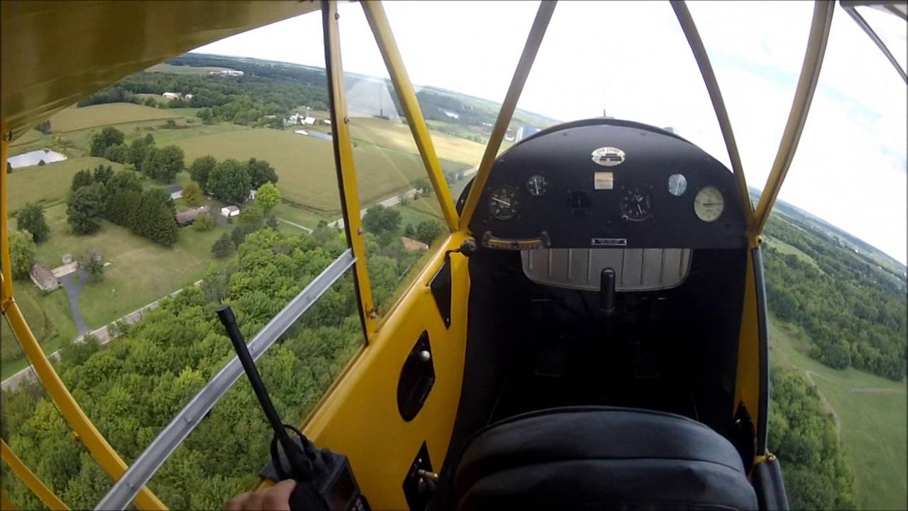 J-3 Cub是一架美国轻型飞机