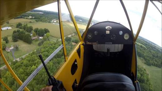 J-3 Cub是一架美国轻型飞机缩略图
