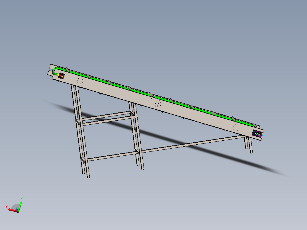 斜传送带爬坡传送带输送机设计