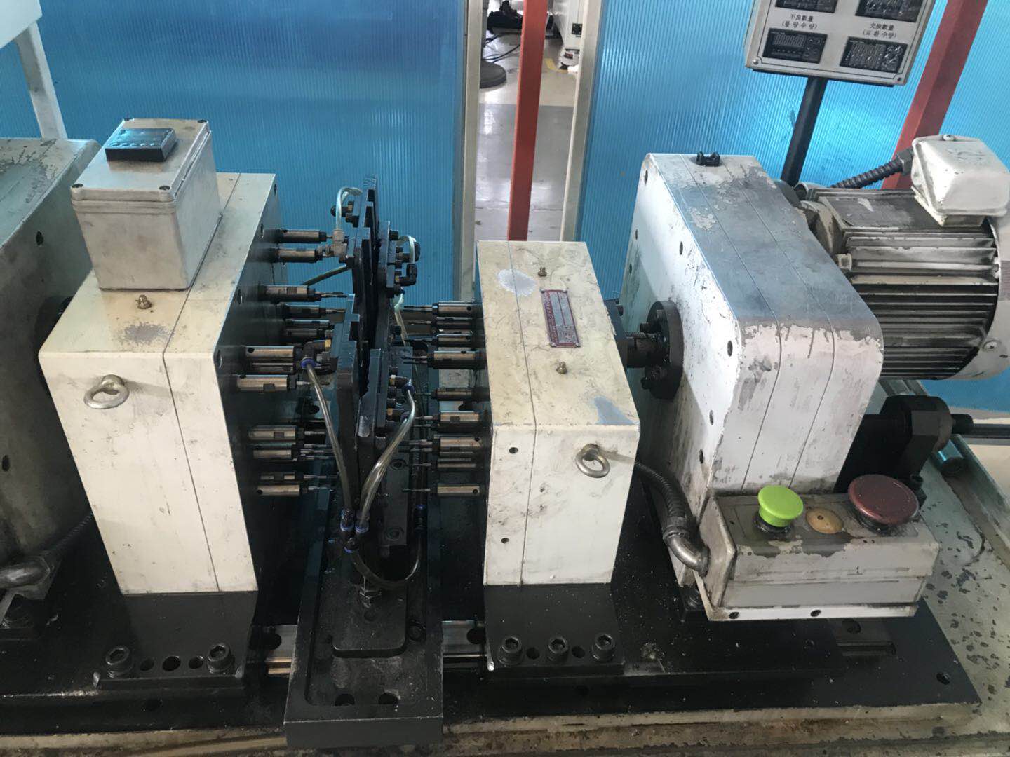 CD盒全自动折弯机sw18可编辑