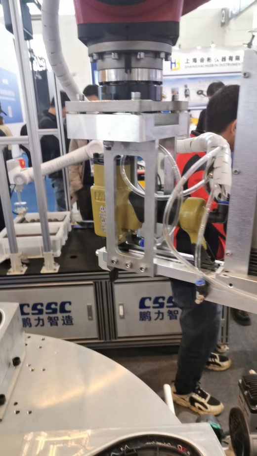 电动车鞍座打钉机缩略图