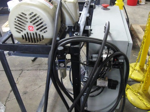 SlotMaker开槽机3D数模图纸 STP格式缩略图