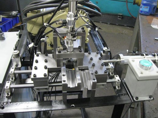 SlotMaker开槽机3D数模图纸 STP格式缩略图