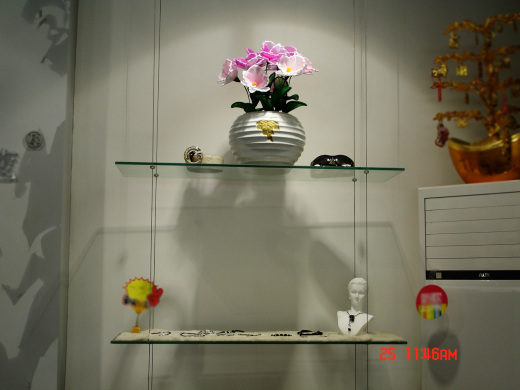 时尚品牌女装店设计(含实景照))缩略图