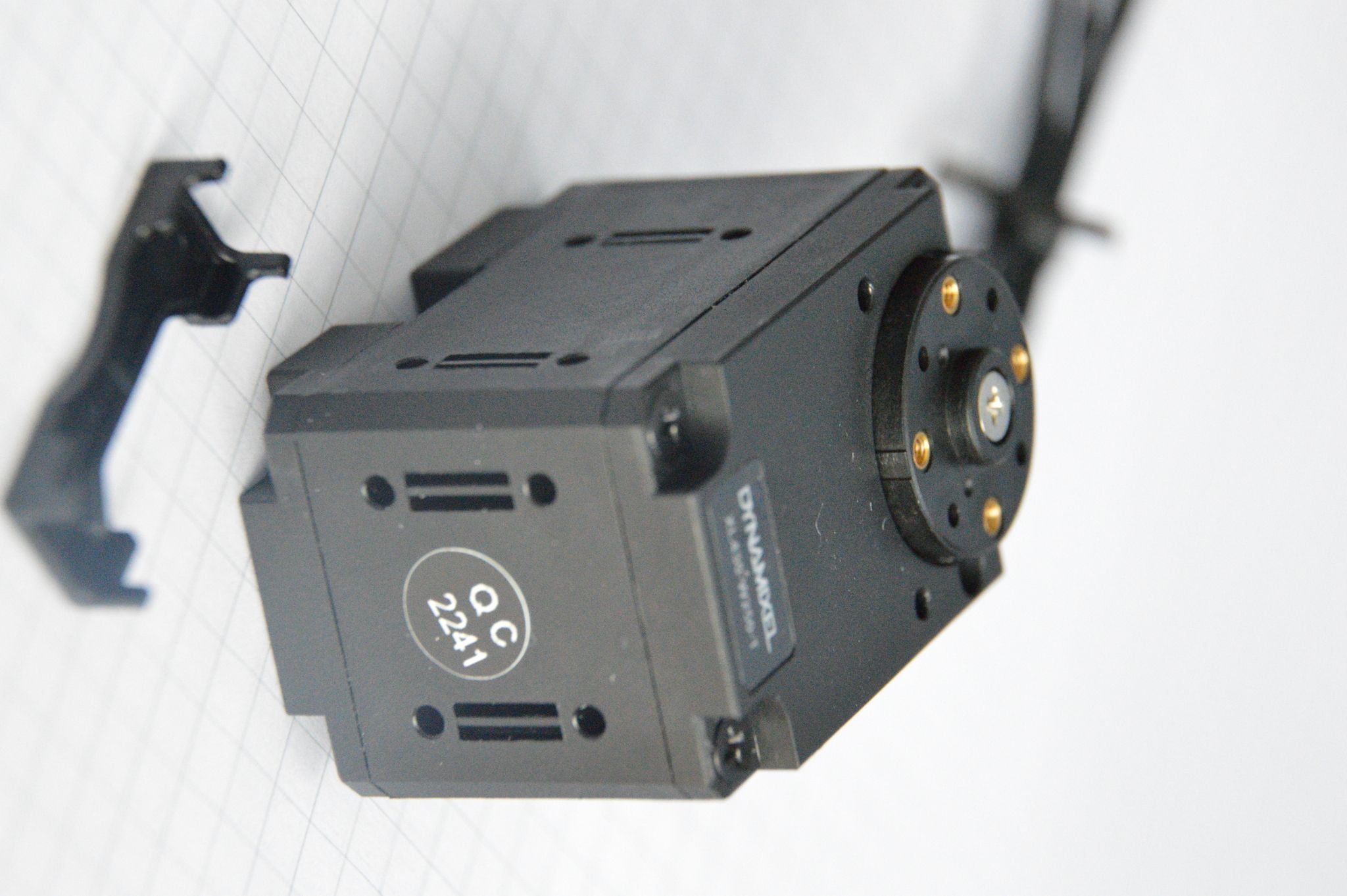 dynamix El XL 430系列W250-T型数字伺服系统