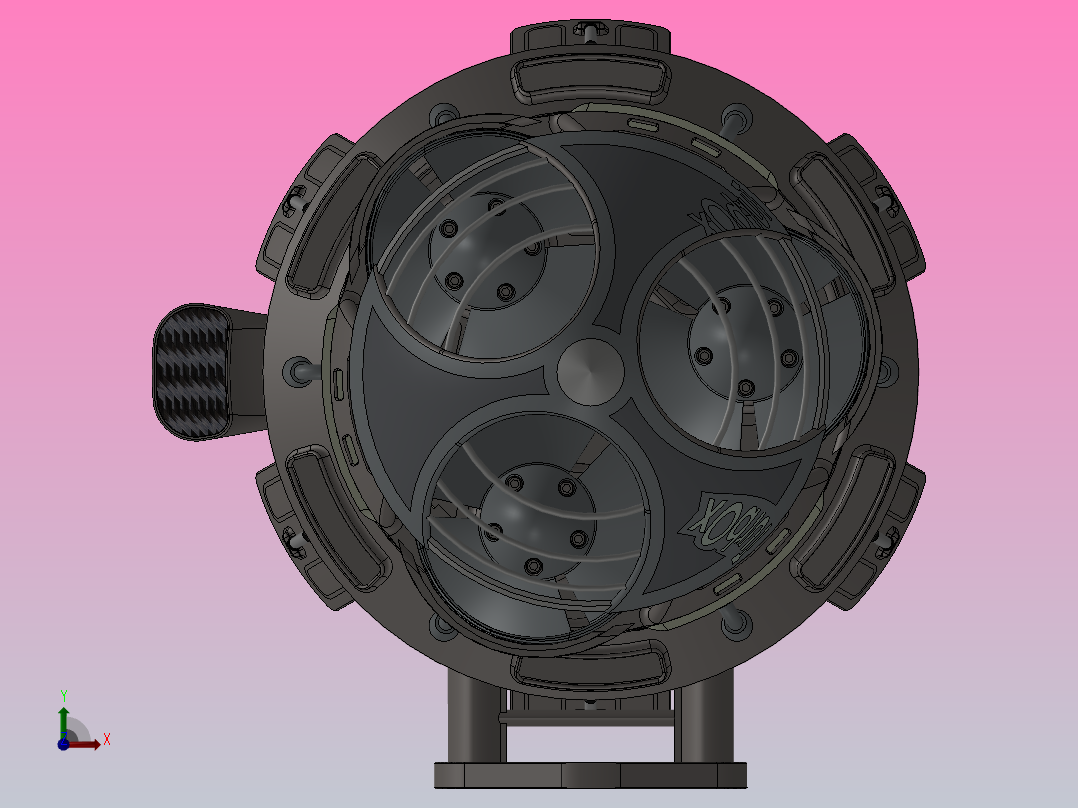 涡轮增压发动机前视图