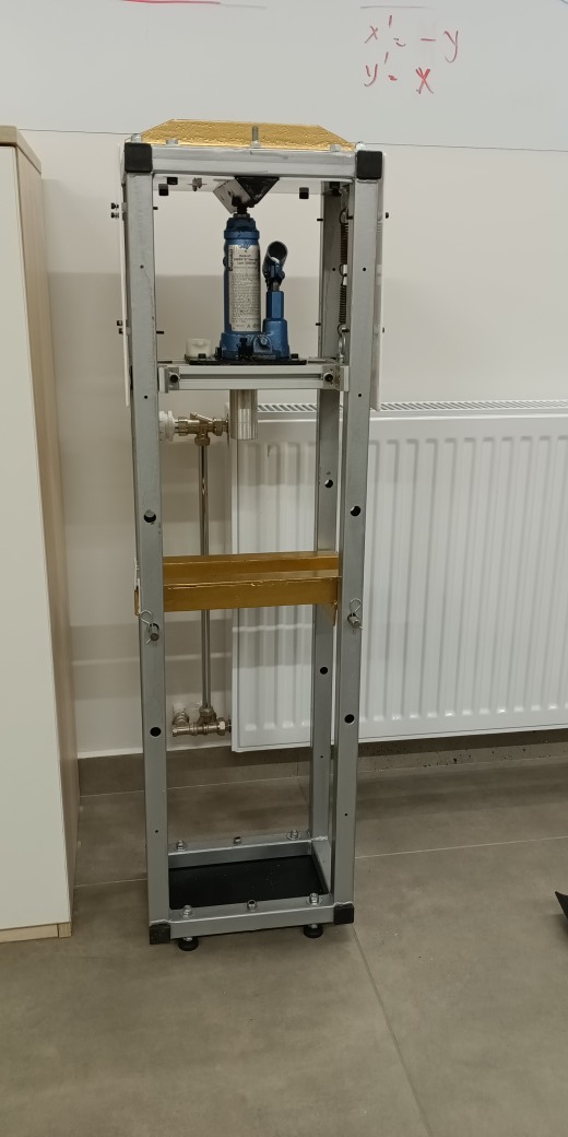 2吨小型液压机cero缩略图