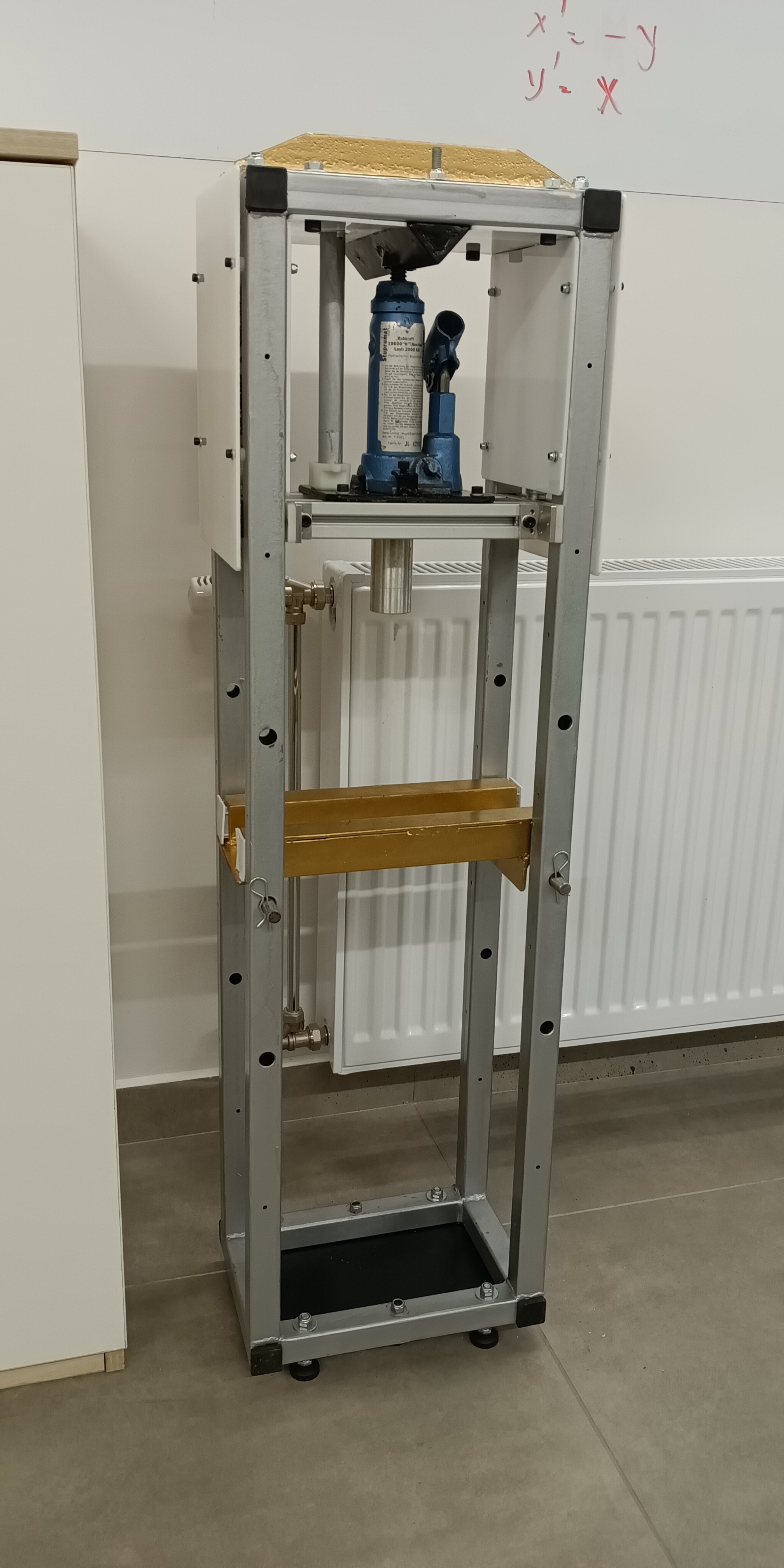 2吨小型液压机cero