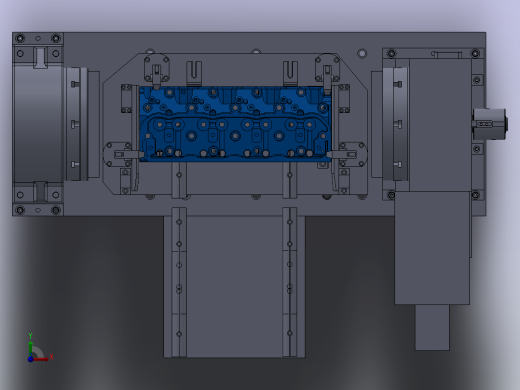 发动机气缸盖CNC加工角度孔前视缩略图