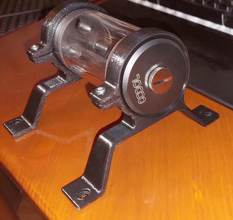 120mm风扇11上50mm储液器的支架