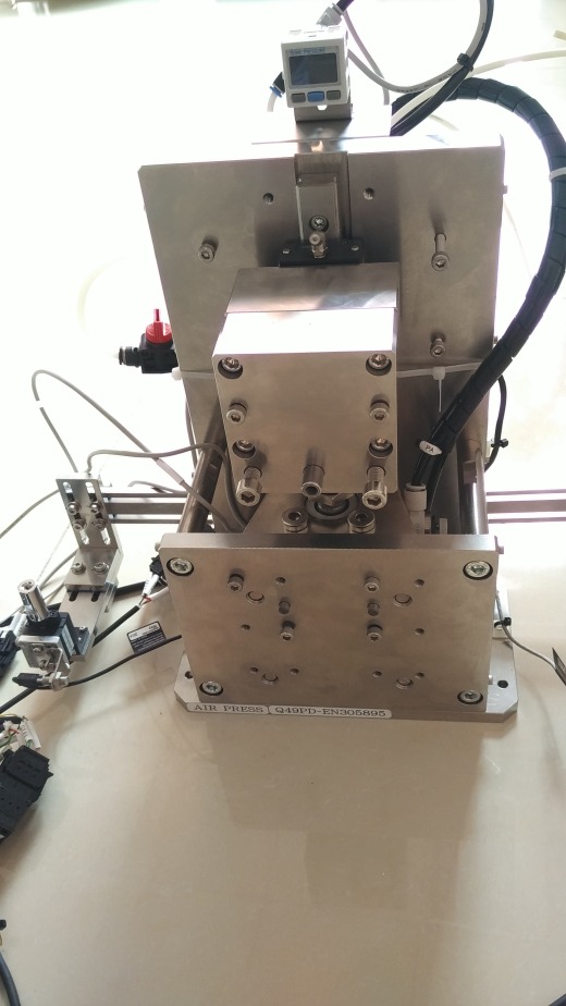 AIRPRESS胶框检测治具缩略图