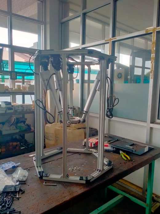 并联机器人PMS-CNC Machine Mechanical Design SW缩略图