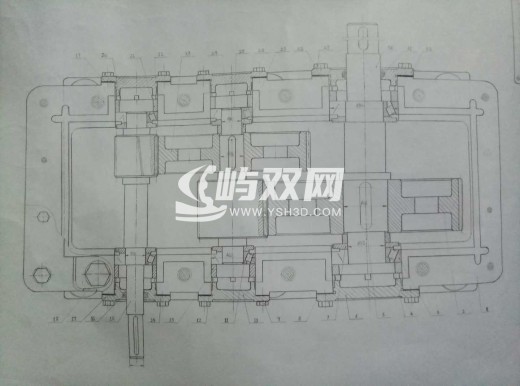 斜齿二级减速器三维建模缩略图