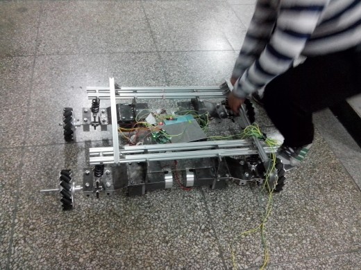 减震车（三维+设计+程序+原理图+二维）缩略图