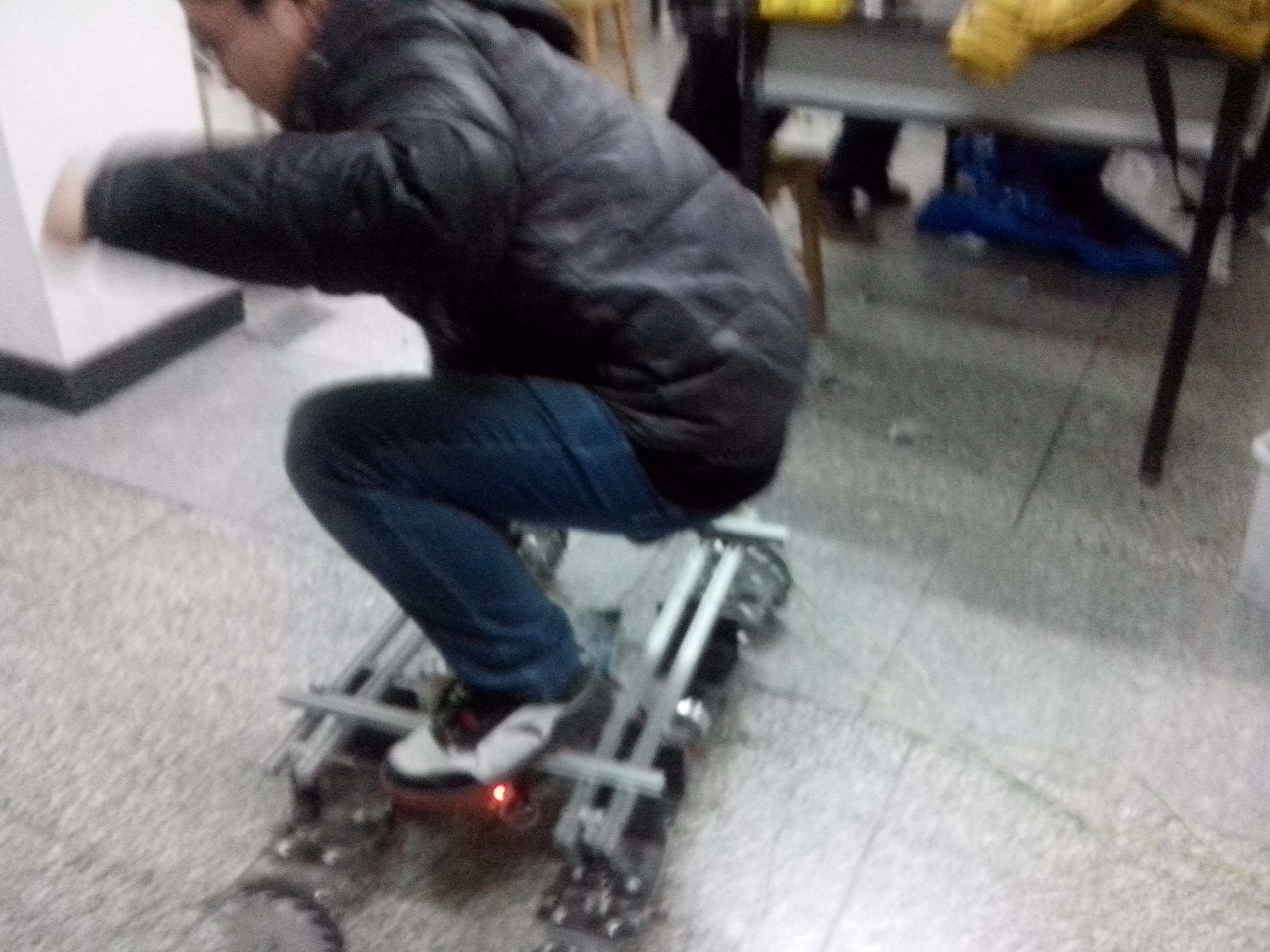 减震车（三维+设计+程序+原理图+二维）