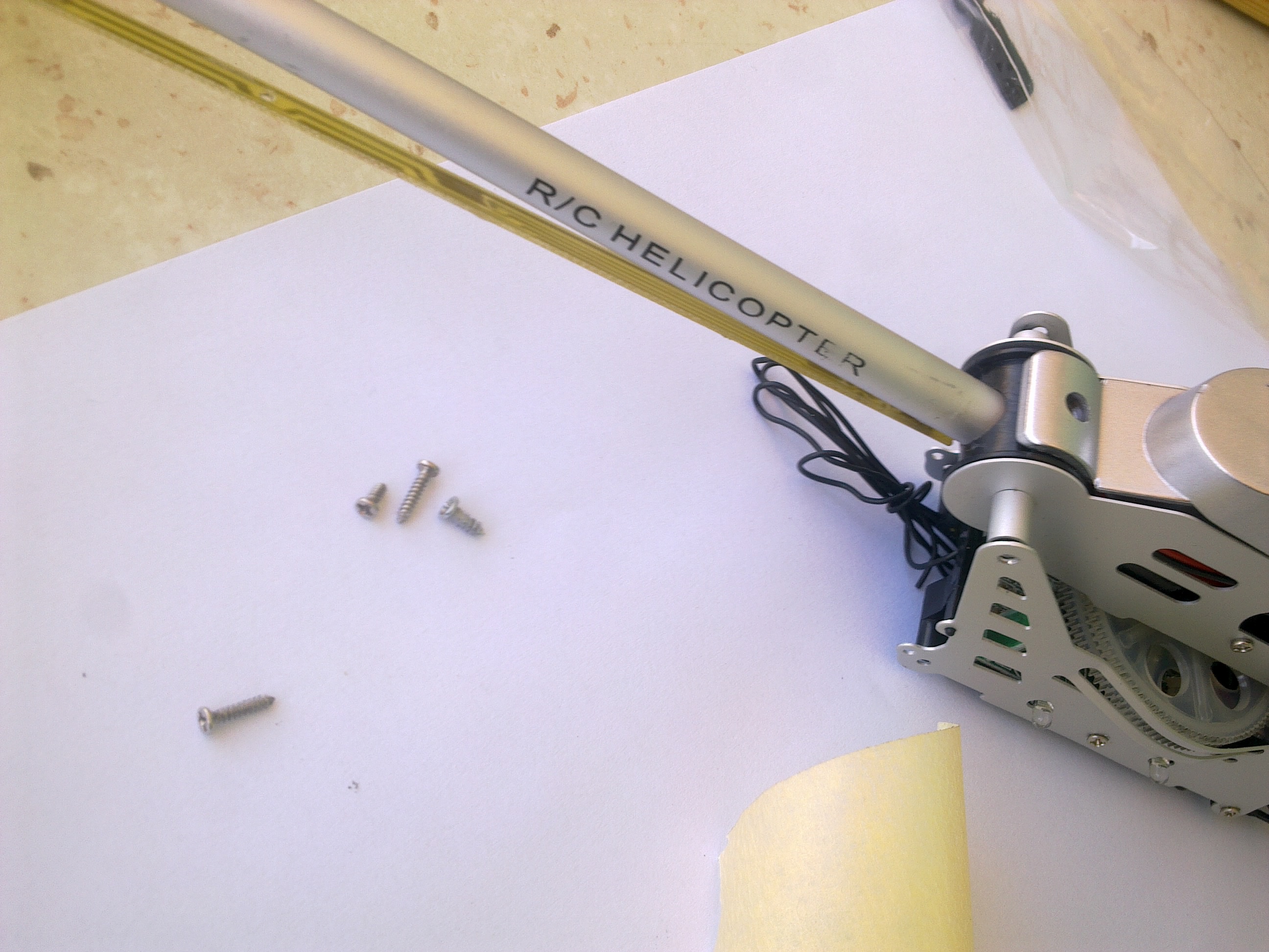 A2004807-遥控直升机