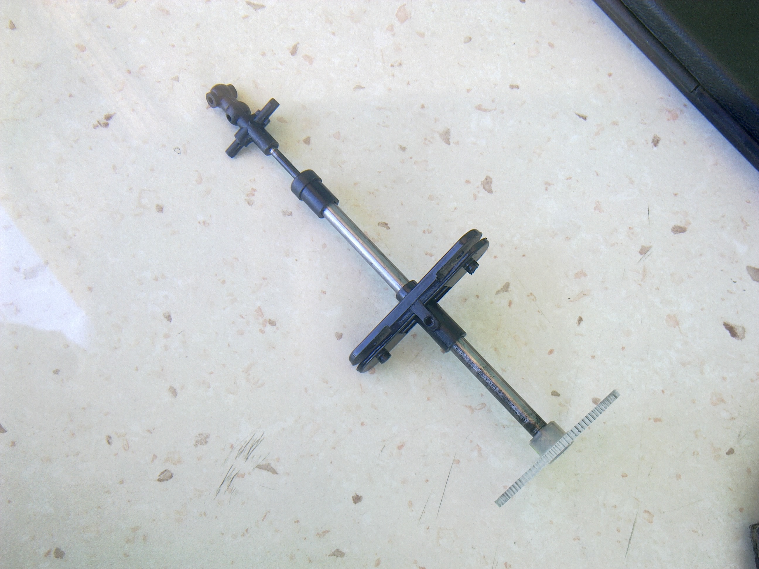 A2004807-遥控直升机