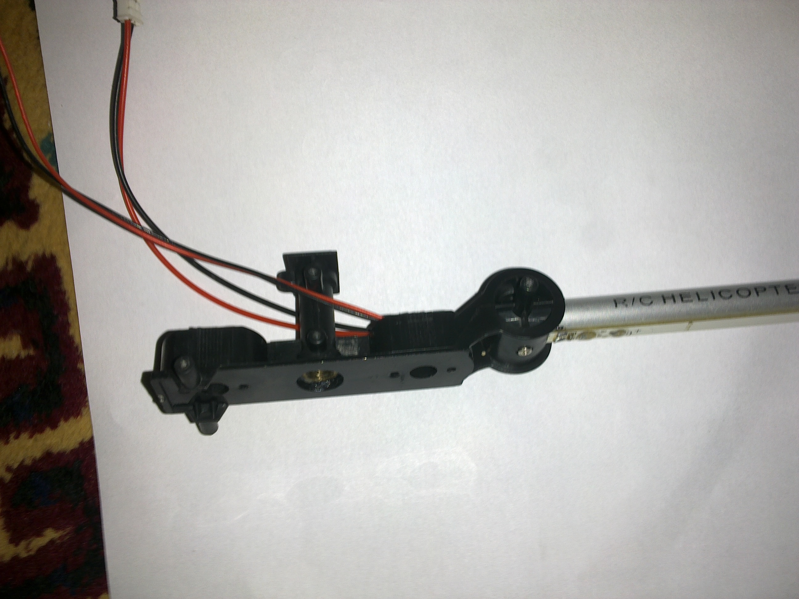 A2004807-遥控直升机