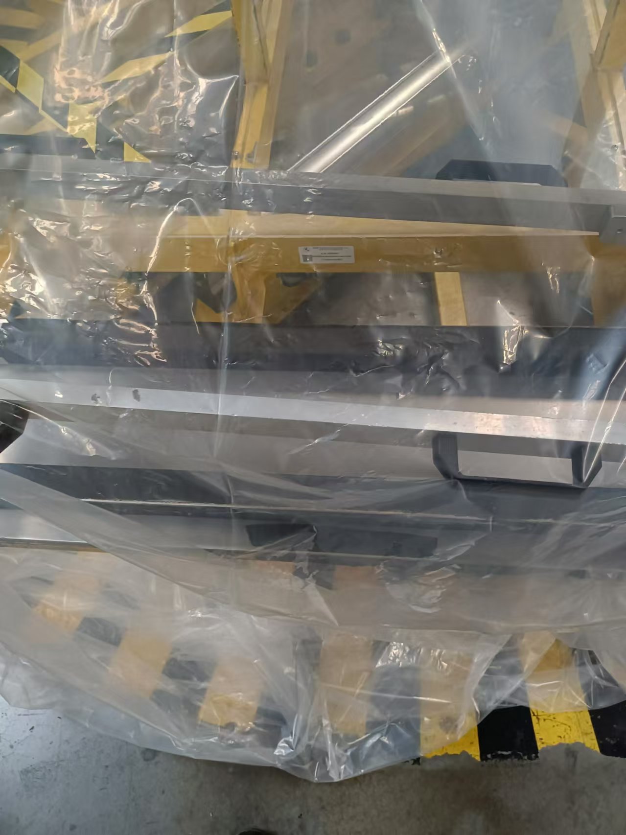 四工位扶手箱旋转工作站