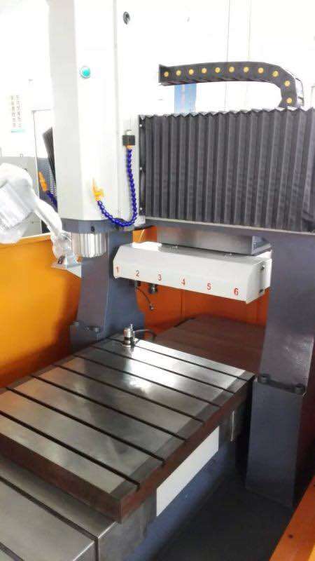 870雕铣机钣金外壳设计（整套附件）SW2016缩略图