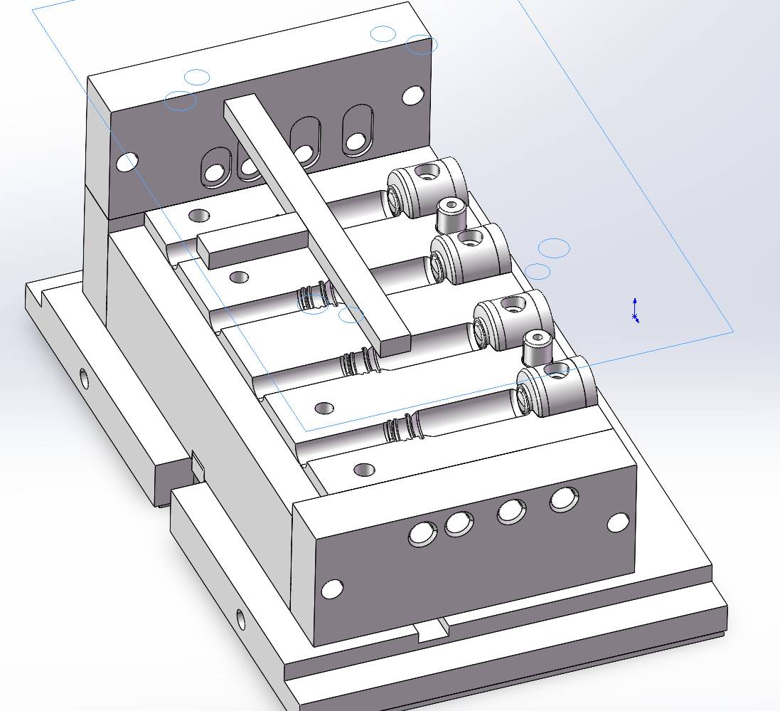 塑料瓶铸吹模具设计