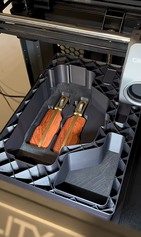 Movmax Incontrol 阿帕奇缩略图