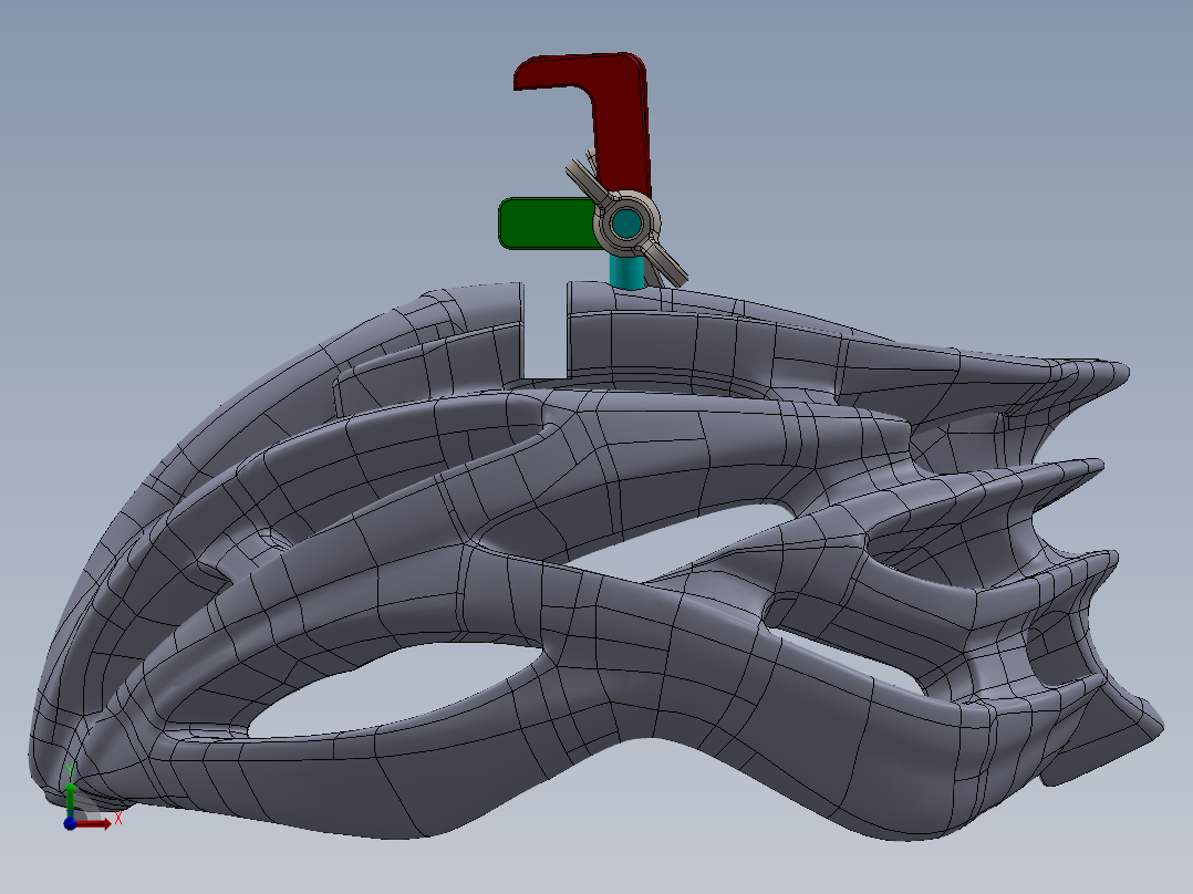 带手机支座的头盔前视图