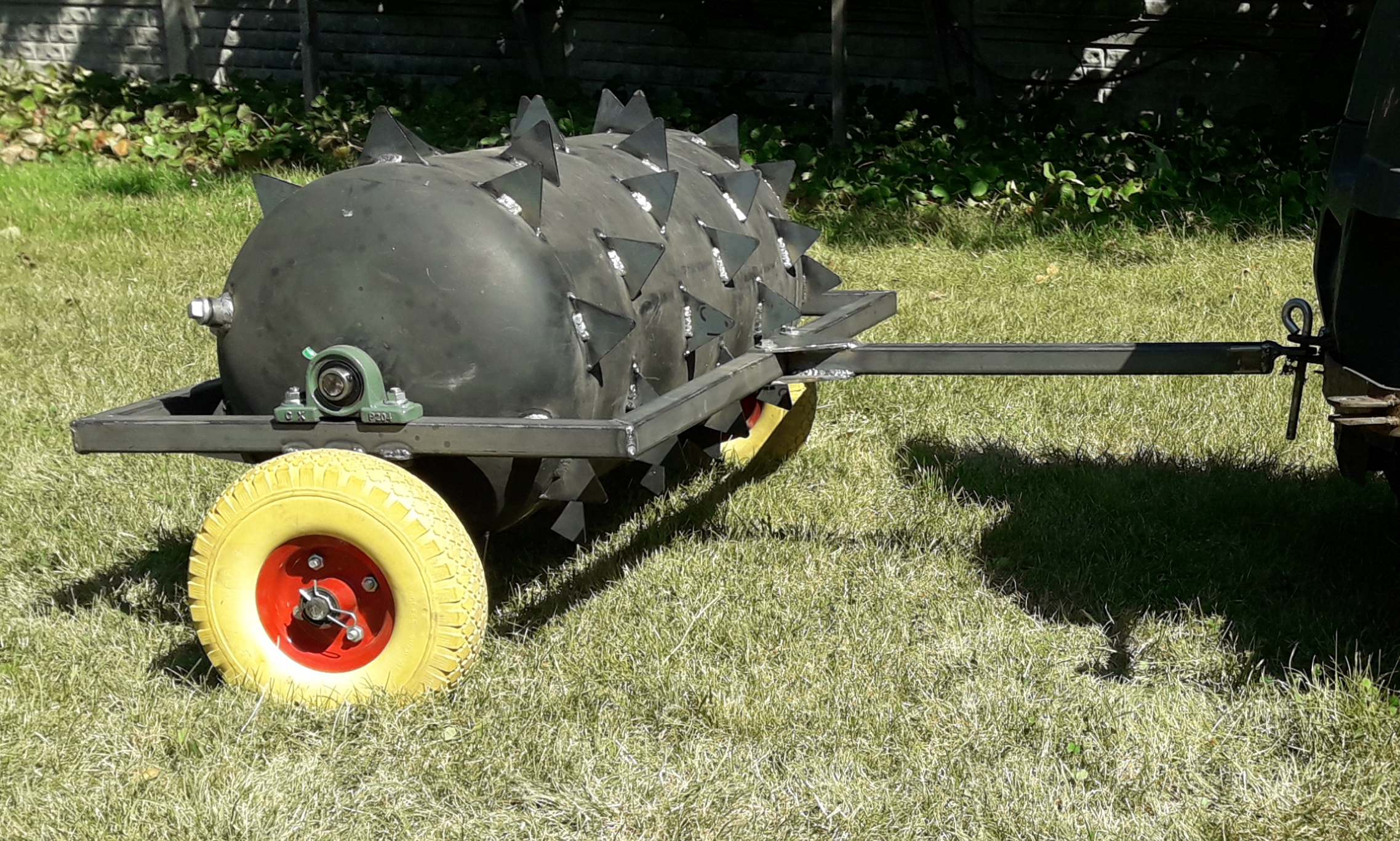 aerator for草坪拖拉机3D数模图纸 STEP格式