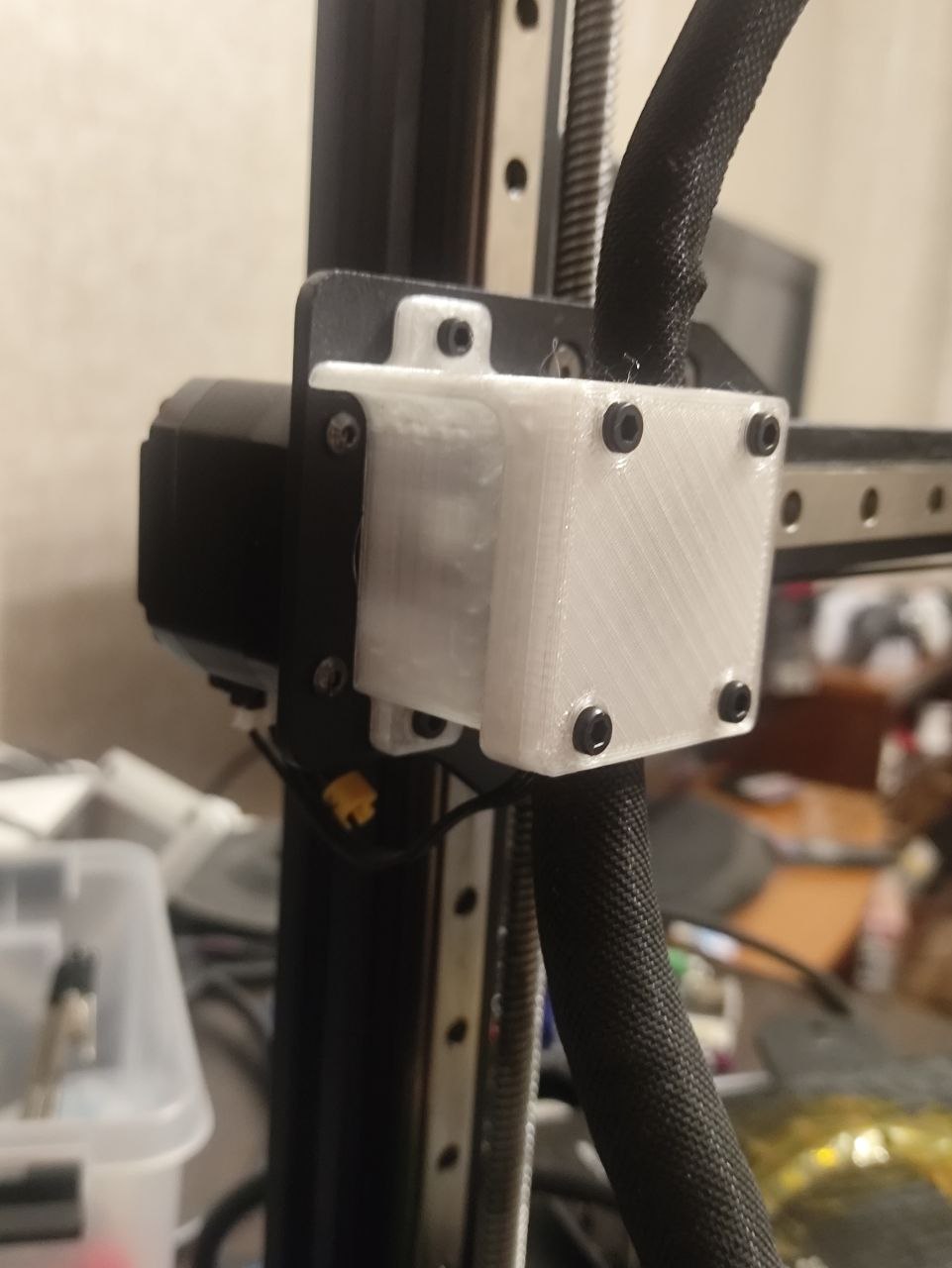 A0002988-kingroon kp3s pro (s1) 安装电缆位置