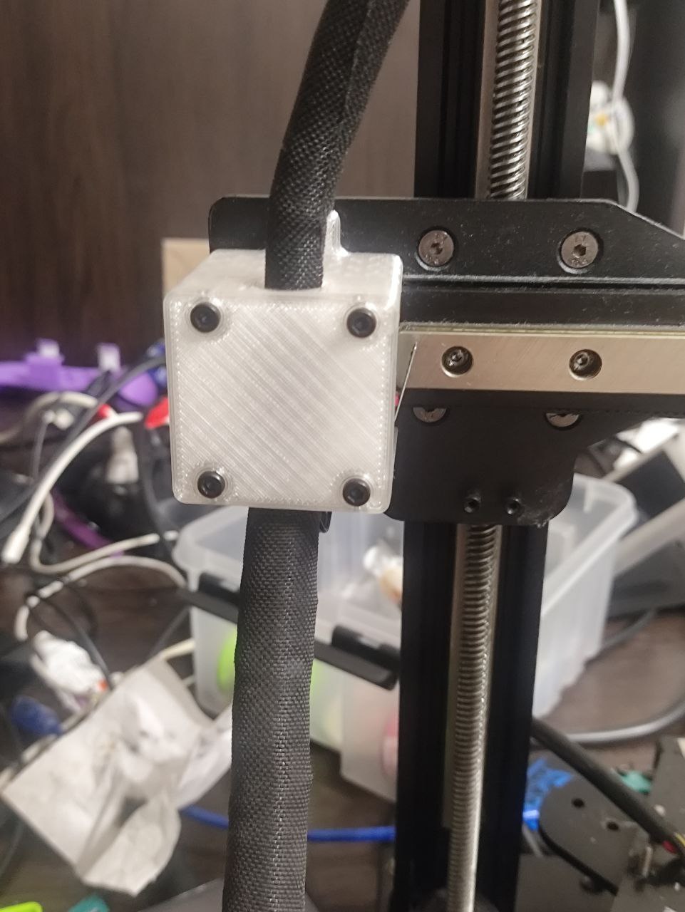 A0002988-kingroon kp3s pro (s1) 安装电缆位置