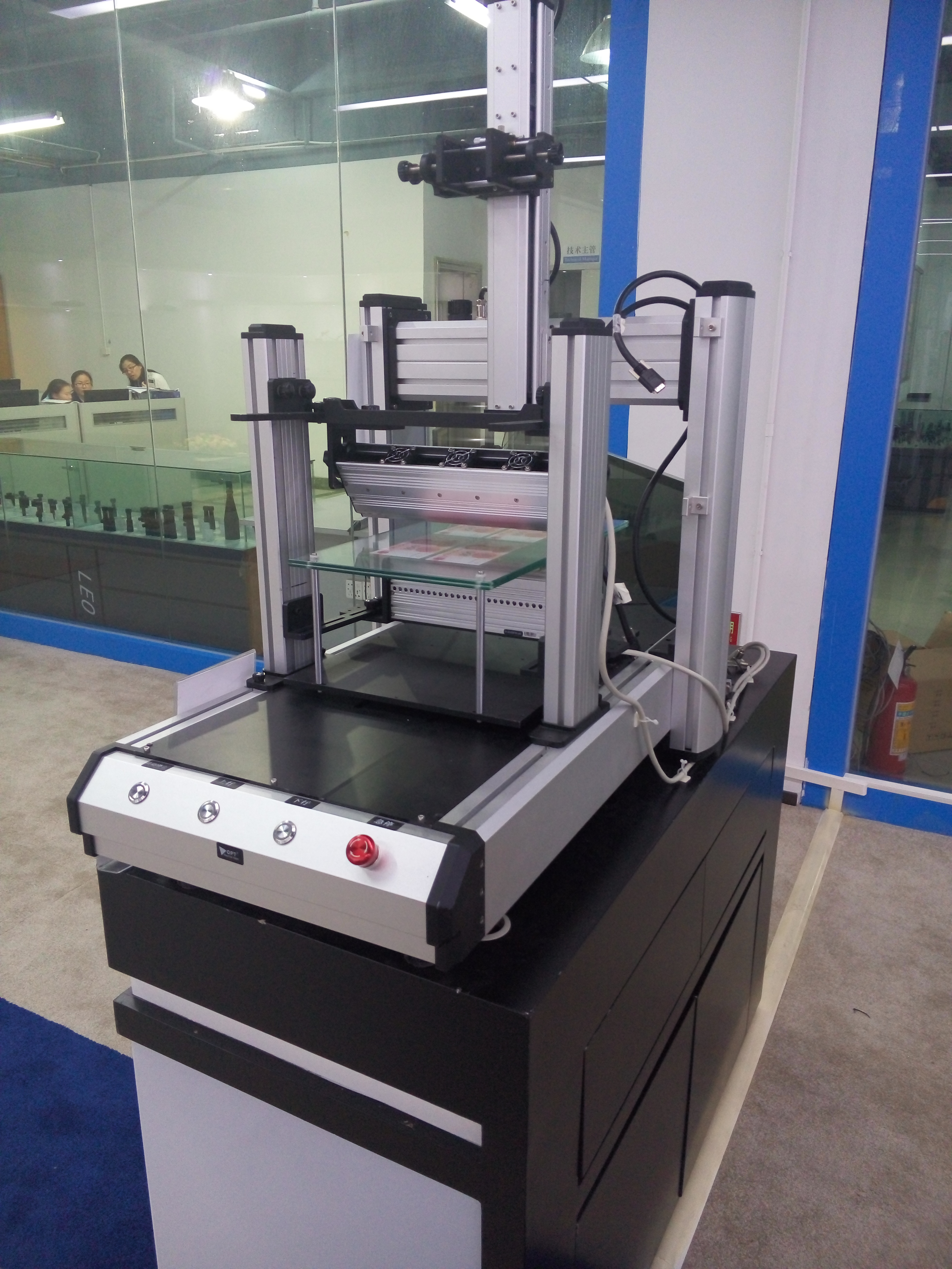 滚筒型线扫描实验架设计