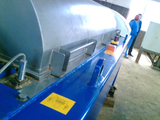 卧式螺旋卸料沉降离心机缩略图