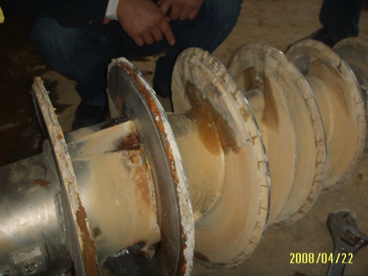 卧式螺旋卸料沉降离心机缩略图