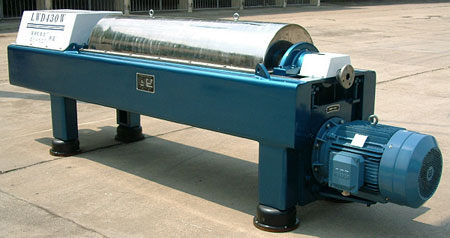 卧式螺旋卸料沉降离心机缩略图