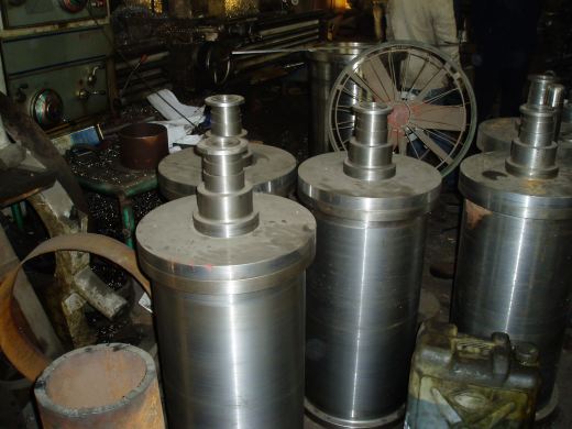 卧式螺旋卸料沉降离心机缩略图