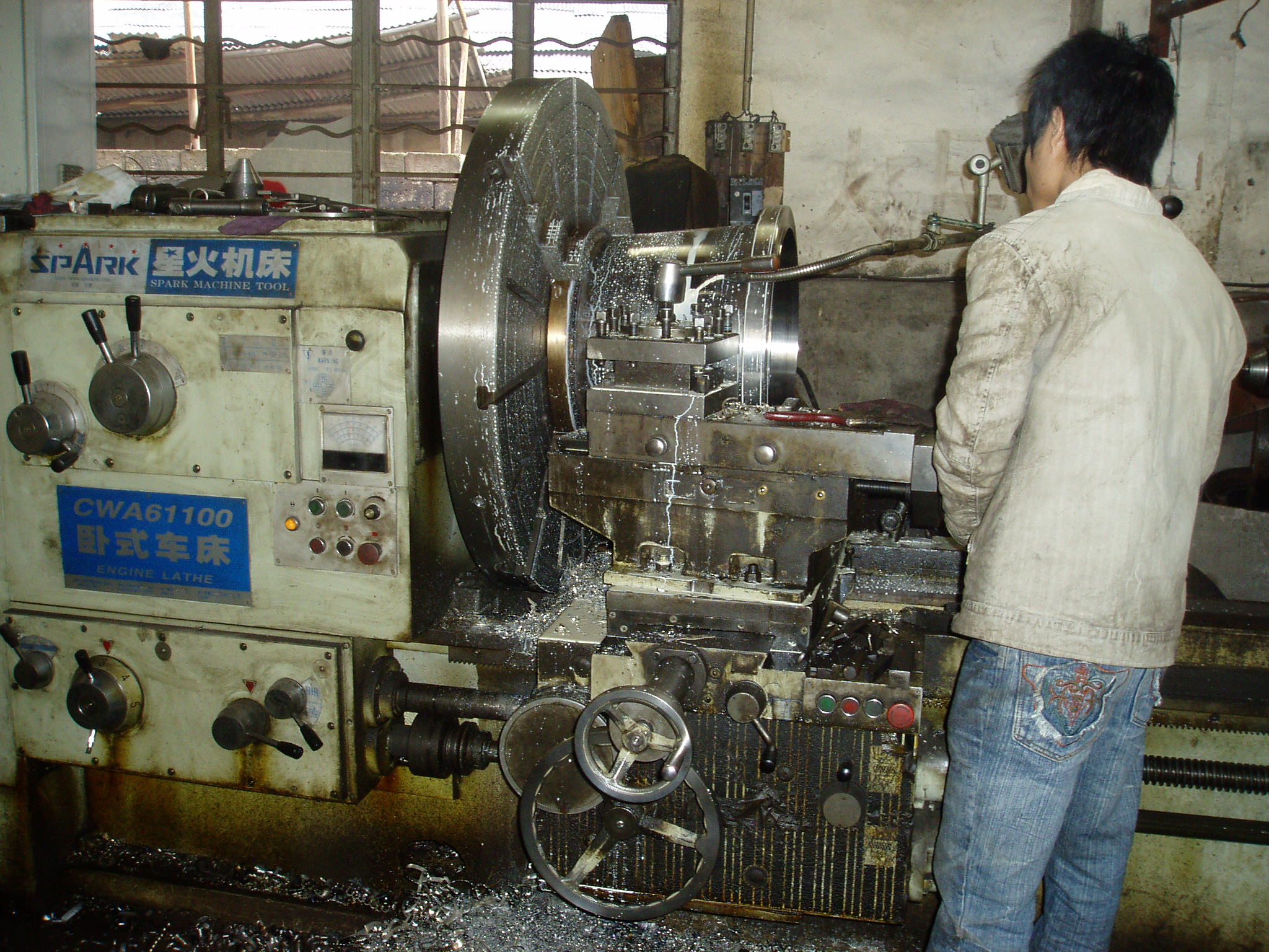 卧式螺旋卸料沉降离心机