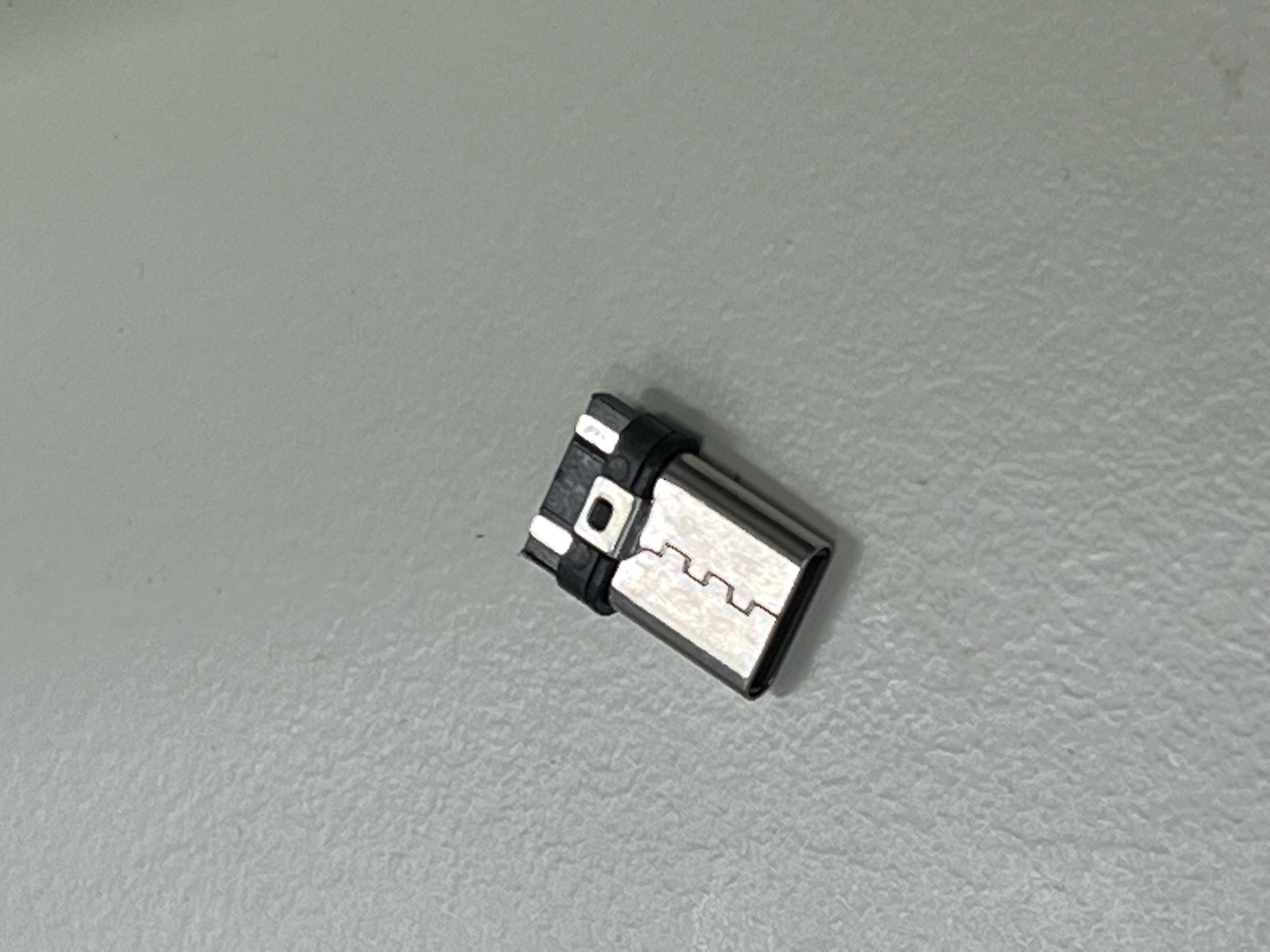 USB C型插头