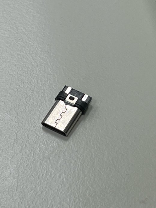 USB C型插头缩略图