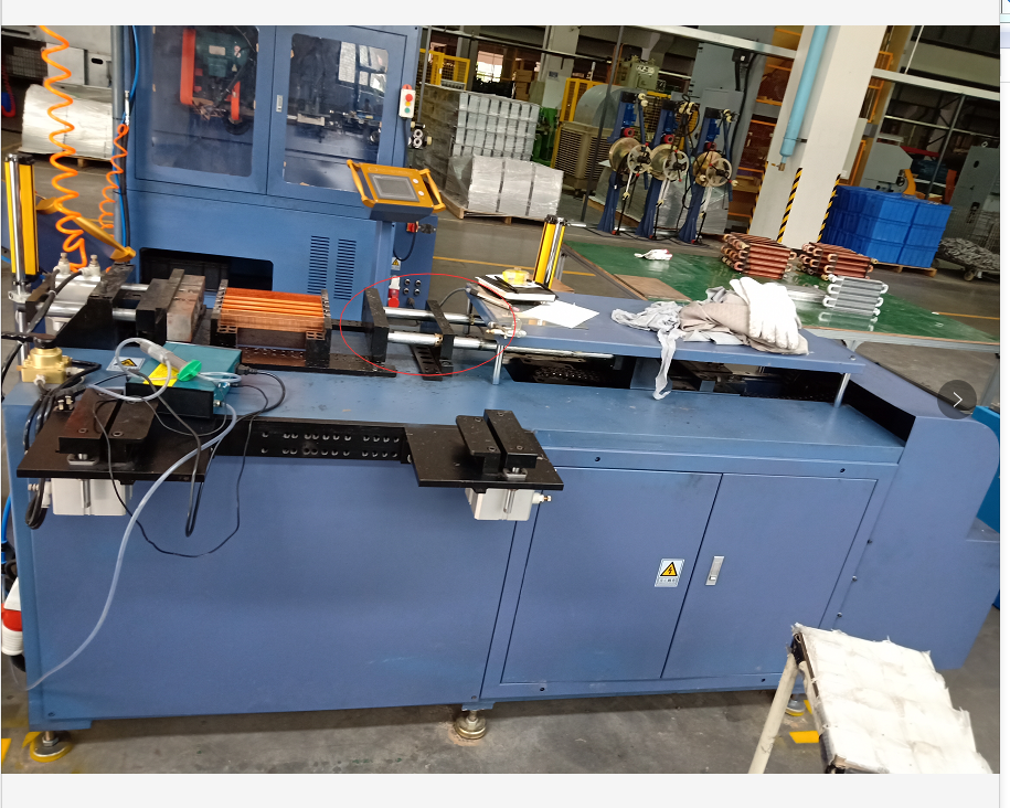 主换热器U管接头组装夹具