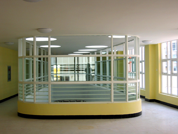 300学校类图纸
